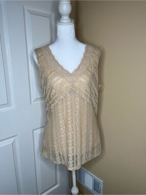 J Jill Stretch Lace V-Neck Sleeveless Blouse in Light Beige Size M